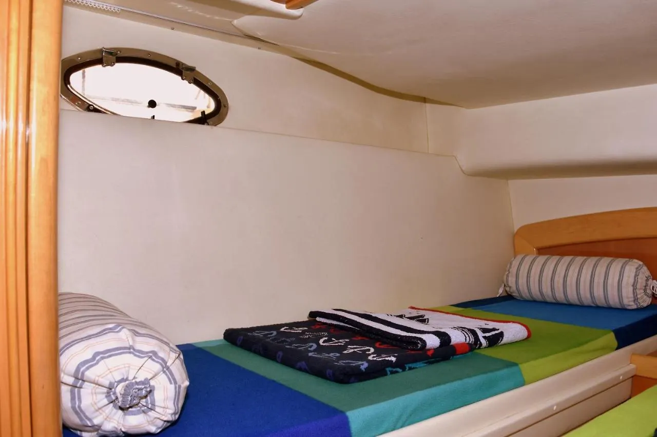 Luxury Yacht Kamikara Hotel San Miguel de Abona Botel